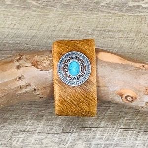 HANDMADE LEATHER AND TURQUOISE FUR COWHIDE FUR CUFF